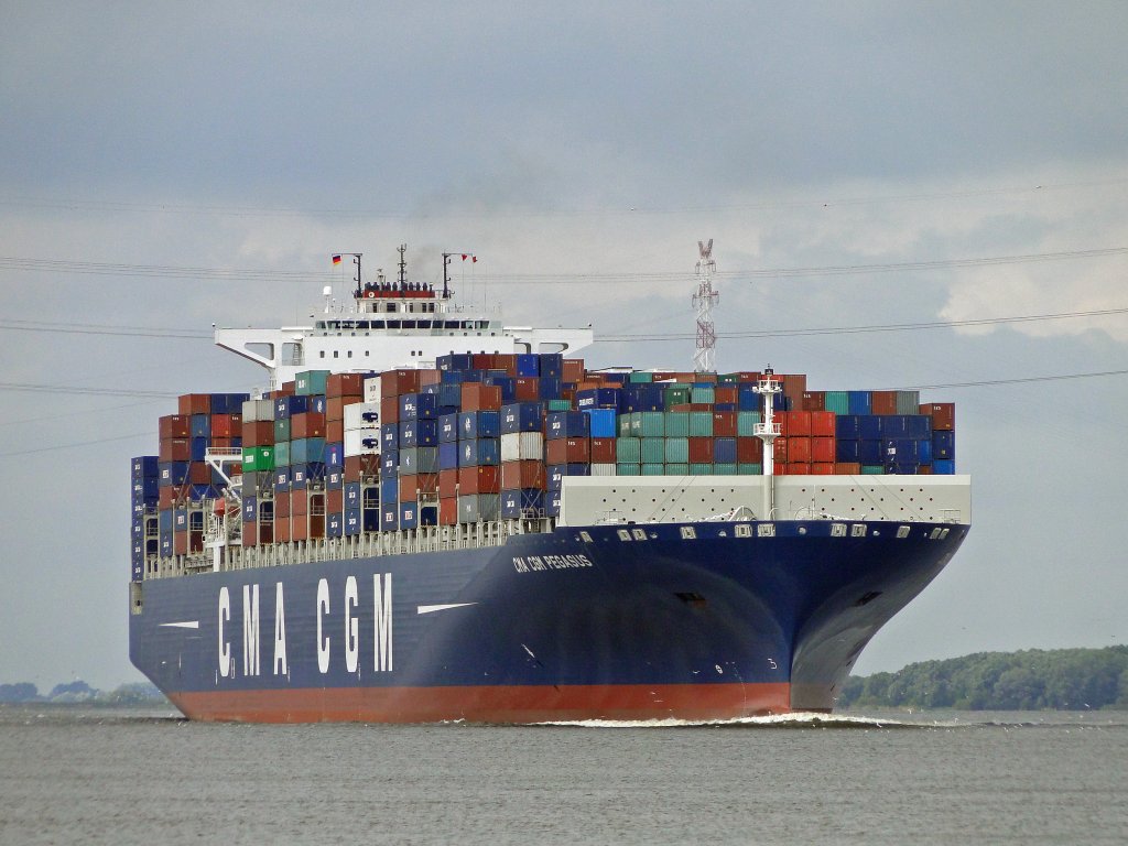   CMA CGM Pegasus  Kurs Hamburg 19.09.2010
Flagge:	 Malta
Lnge:	363.0m
Breite:	46.0m
GROSS TONNAGE	 135.000 tons