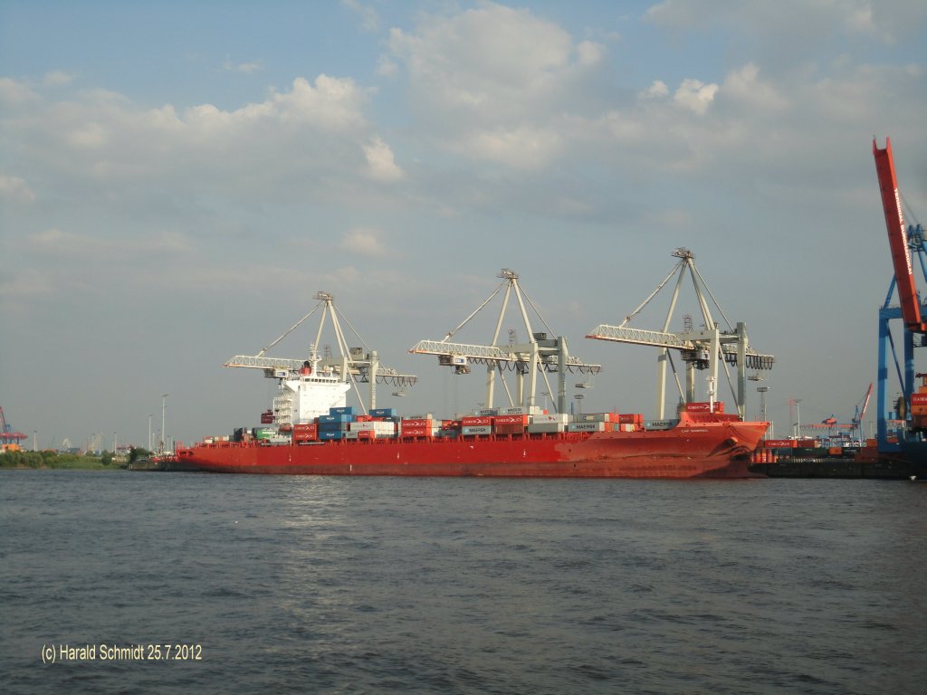 CAP GABRIEL   IMO 9344708 am 25.7.2012, Hamburg, Elbe, Containerterminal  Burchardkai, Stromliegeplatz Athabaskakai / 
Ex NORTHERN GENERAL  / Operator: Hamburg Sd / Eigner: Nord. Reederei NAV / 
Vollcontainerschiff / BRZ 41.835 / La 264,8 m, B 32,2 m, Tg 12,75 m / 36.525 kW, 24 kn / TEU 4298, 600 Khlcontainerpltze  / 2008 bei  Hyundai, Ulsan, Sdkorea /
