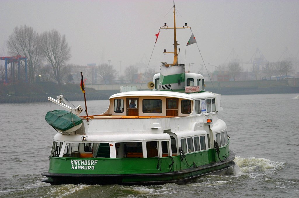 Die  KIRCHDORF  am 27.Jnner 2009 auf der Elbe in Hamburg.