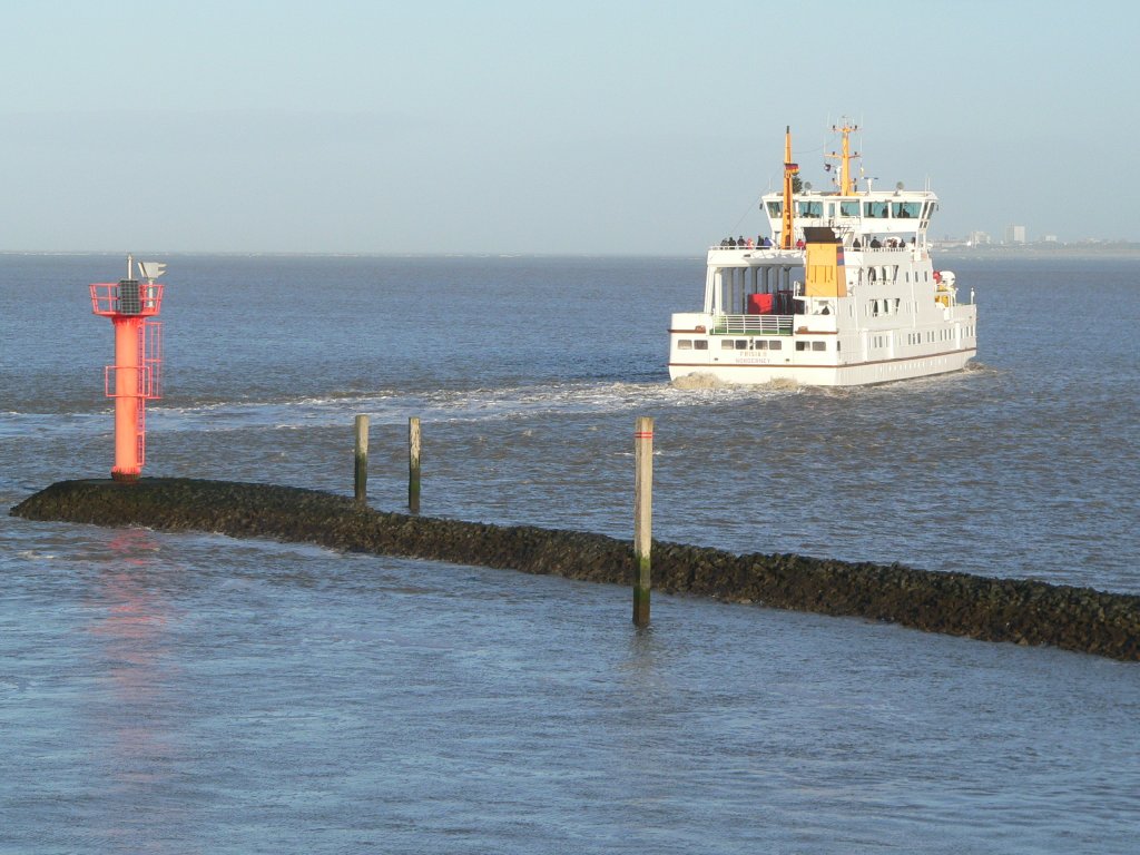 Frisia II luft aus - Norddeich Mole, 2.1.2013