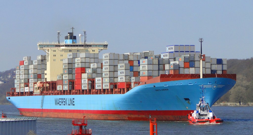  Grete Maersk . Hamburg 21.04.2013
Lnge:	367.0m	Breite:	42.0m
GRT:	97933