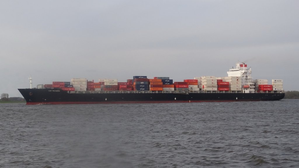 KAP RICARDA     Containerschiff   Lhe     27.04.2013