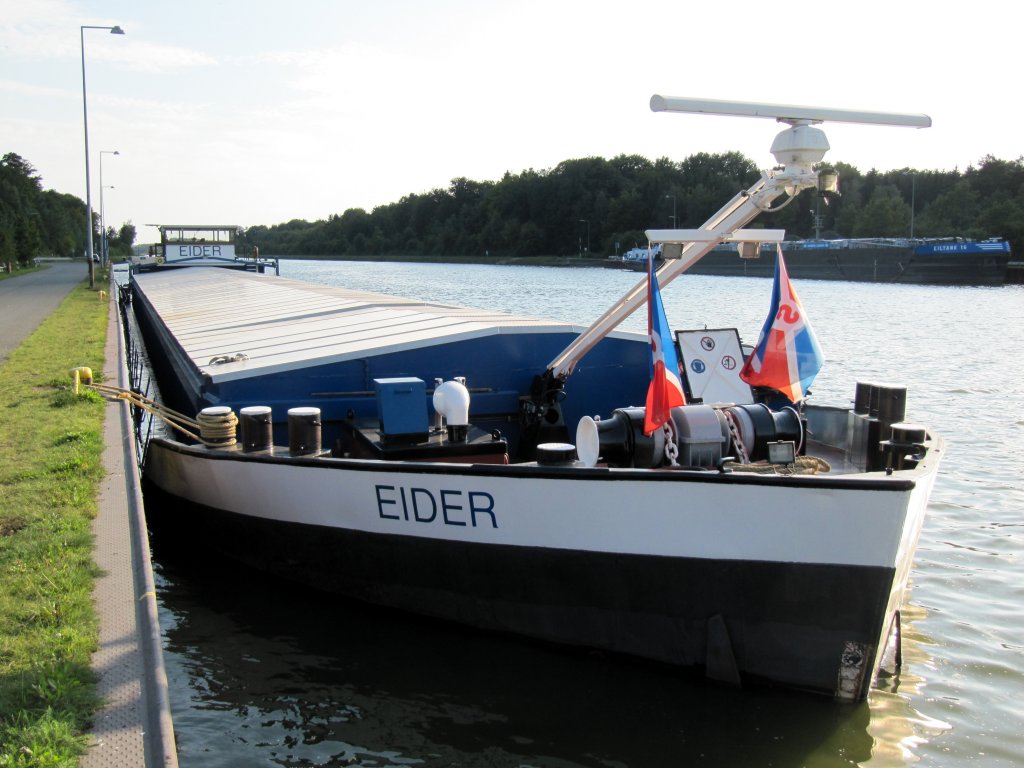MS Eider , 04802300 , 85 x 8,95 , am 16.09.2012 im Oberwasser vom Schiffshebewerk Scharnebeck Fahrtrichtung HH. 