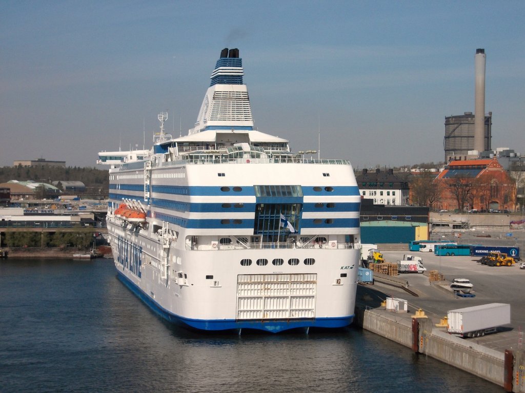 MV SILJA SERENADE in Stockholm (Mai 2013)