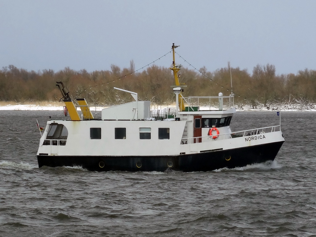 NORDICA    wahrscheinlich Seebestattungsschiff  Lhe   10.03.2013