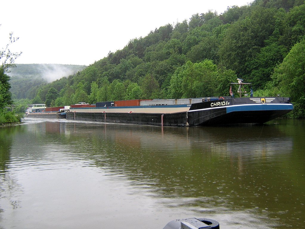 SL Chridi II und MS Chridi als Koppelverband am 26.05.2006 auf dem Main-Donau-Kanal mit Containern beladen zwischen Kelheim und Riedenburg Fahrtrichtung Nrnberg. 