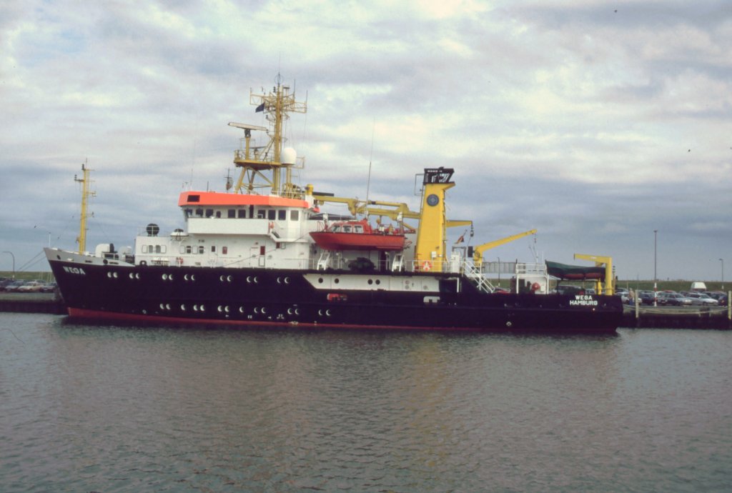 WEGA im Bsumer Hafen, 1998
