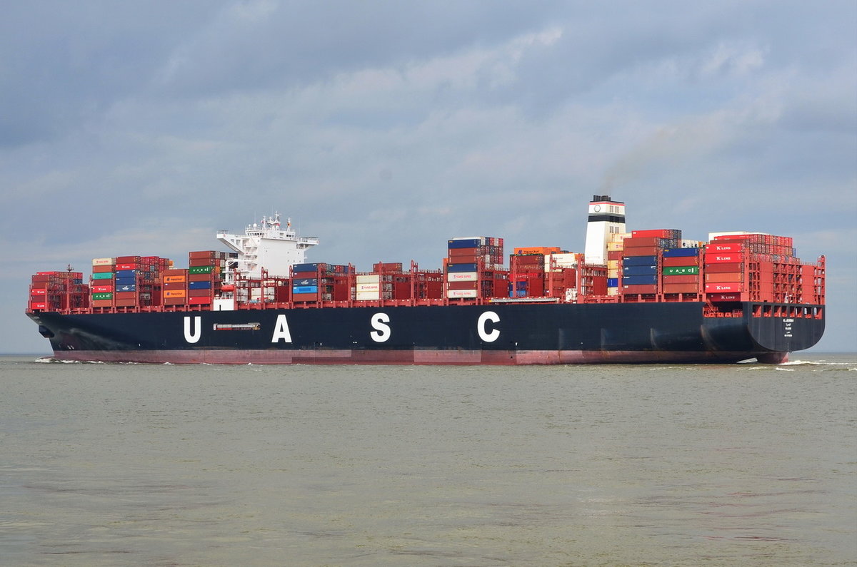 AL JASRAH , Containerschiff , IMO 9732321 , Baujahr 2016 , 368.35 × 51m , 15000 TEU , 03.04.2018 Alte Liebe Cuxhaven