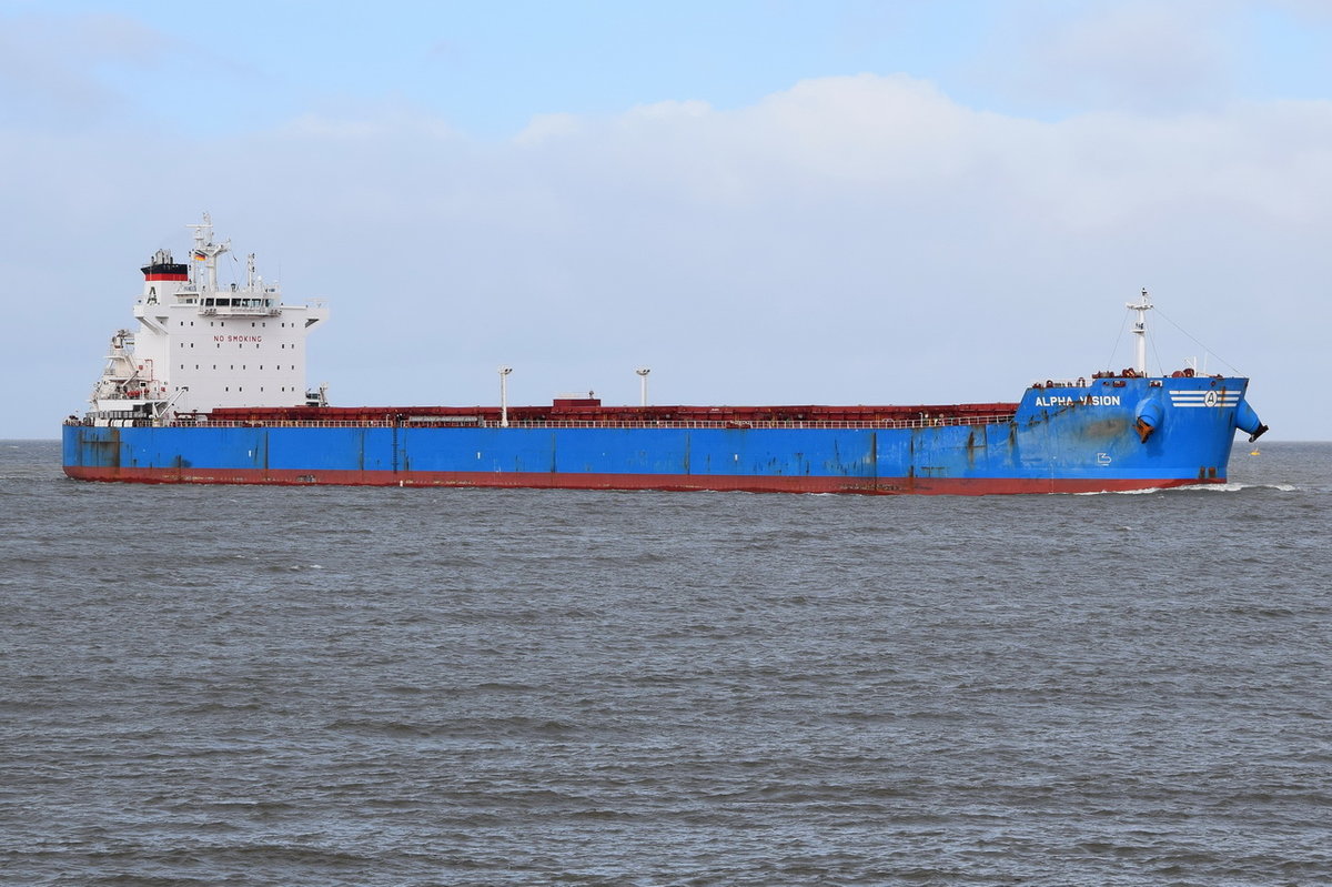 ALPHA VISION , Bulk Carrier , IMO 9597202 , Baujahr 2012 , 229 x 32 m , 18.03.2017 Cuxhaven