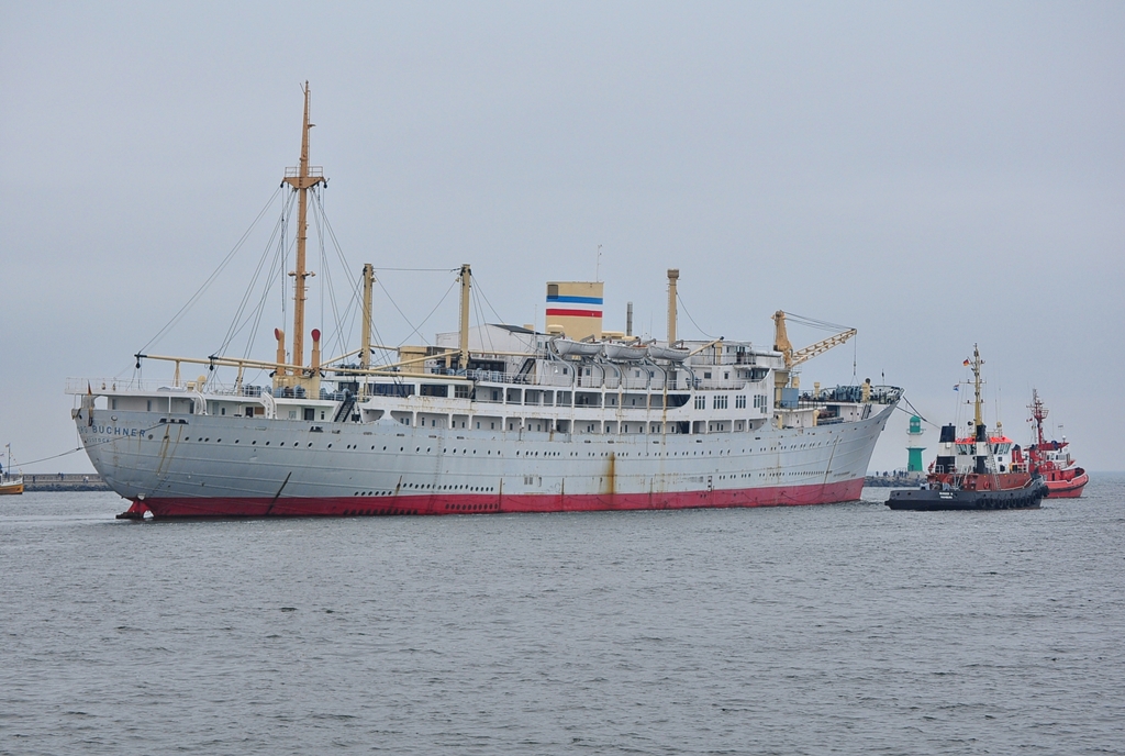 Am 28.05.2013 ging die  Georg Büchner  auf ihre letzte Fahrt.Dem Anlaß entsprechend zeigte sich das Wetter von seiner trüben Seite.Das Schicksal des Schiffes dürfte ja hinlänglich bekannt sein.