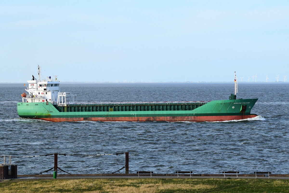 ARKLOW FALCO , General Cargo , IMO 9527659 , Baujahr 2010 , 89.95 x 14.4 m , 20.04.2022 , Cuxhaven