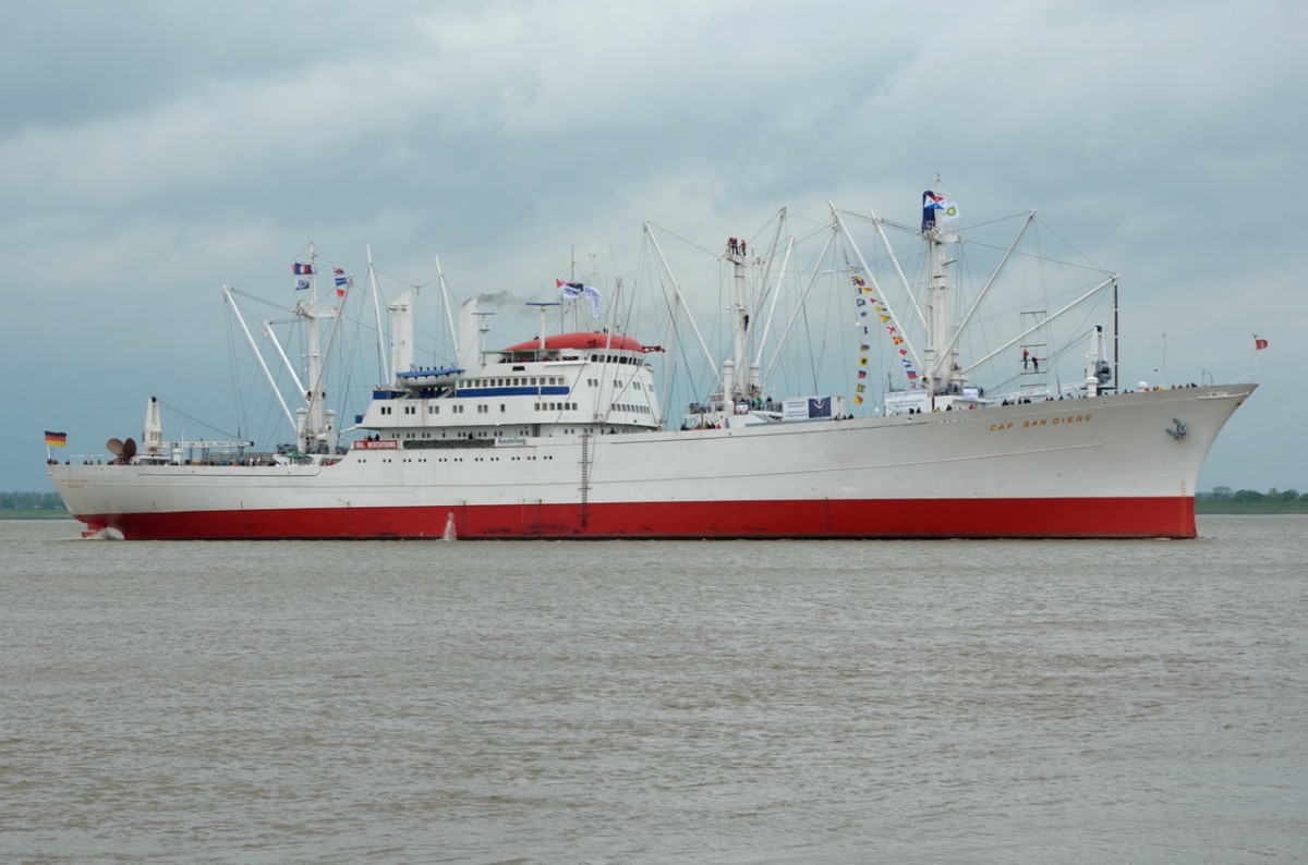 CAP SAN DIEGO    Traditionsschiff    Lühe   09.05.2014