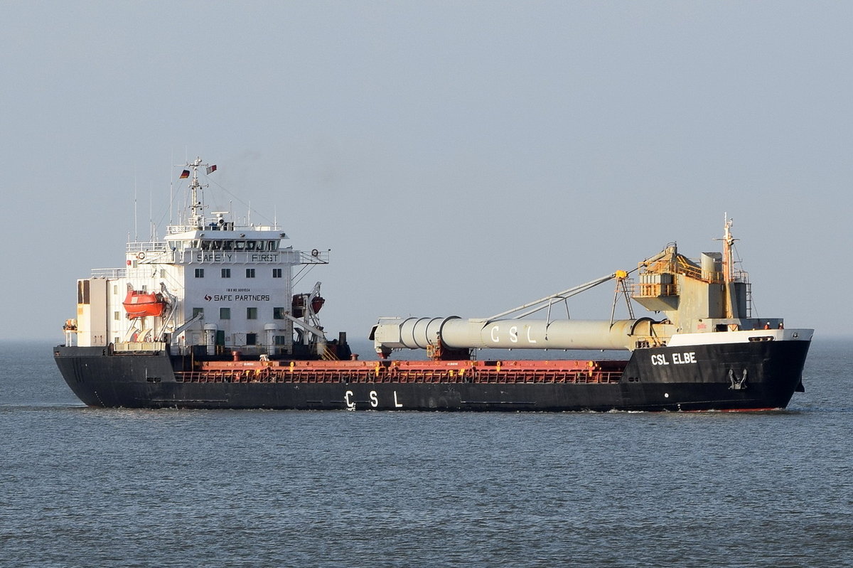CSL ELBE , Bulk Carrier , IMO 8001024 , Baujahr 1982 , 117.7 × 20.5m , 16.03.2017 Cuxhaven