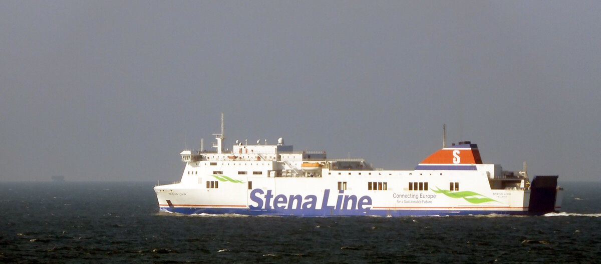 Die 187m lange Fähre STENA LIVIA am 07.03.24 auf der Ostsee
