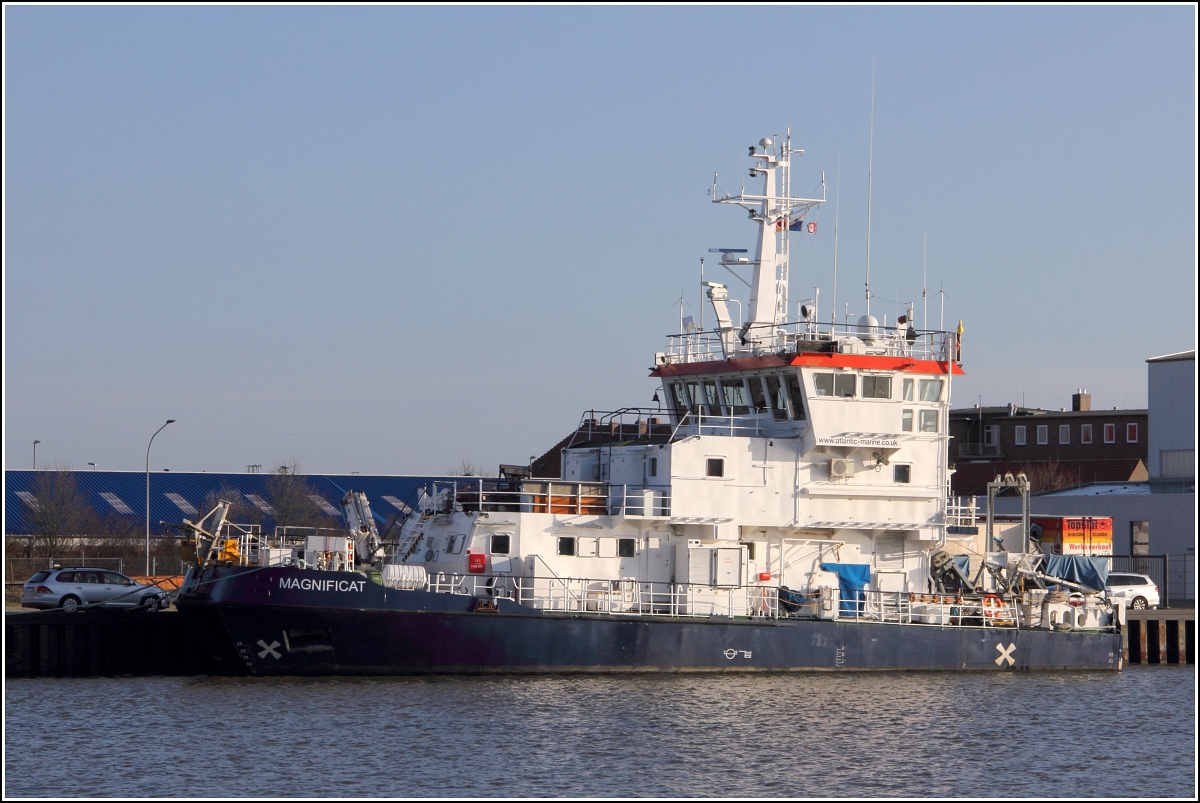 und Hilfsschiffe (M) Fotos Schiffbilder.de
