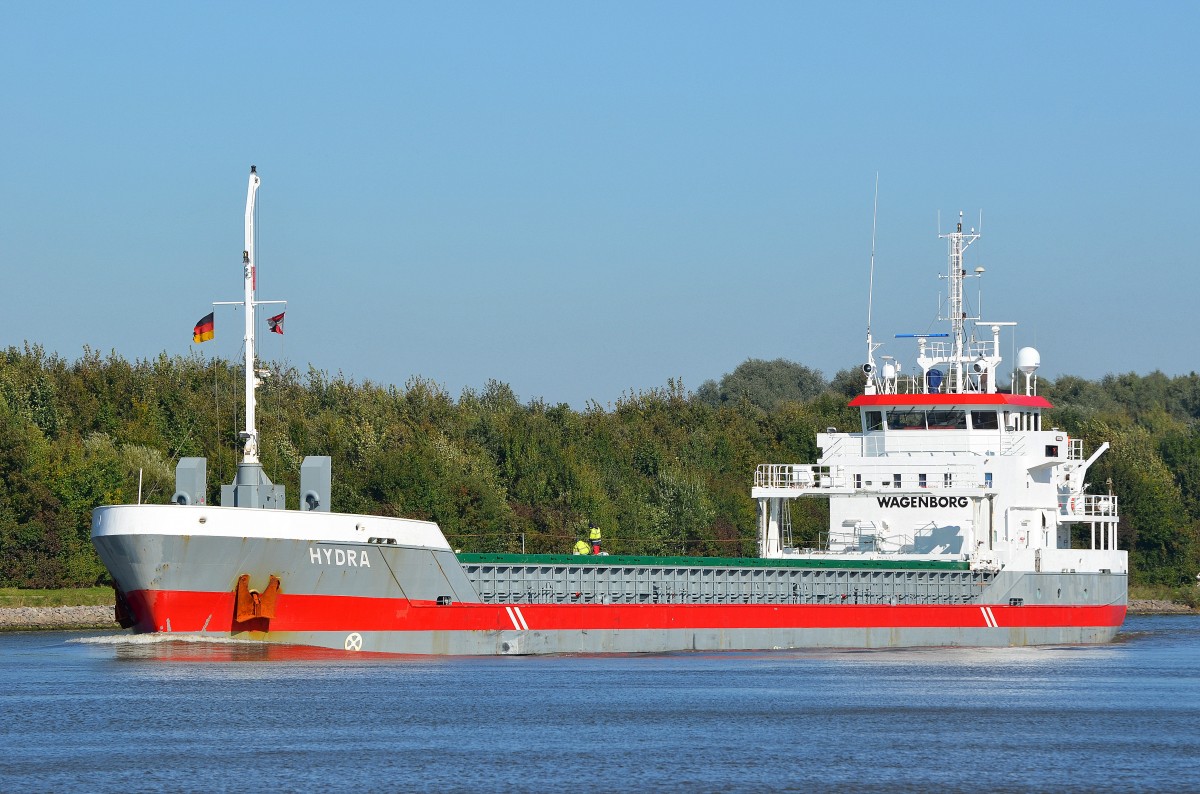 Die Hydra IMO-Nummer:9356488 Flagge:Niederlande Lnge:88.0m Breite:12.0m Baujahr:2007 passiert Fischerhtte im Nord-Ostsee-Kanal am 03.10.13