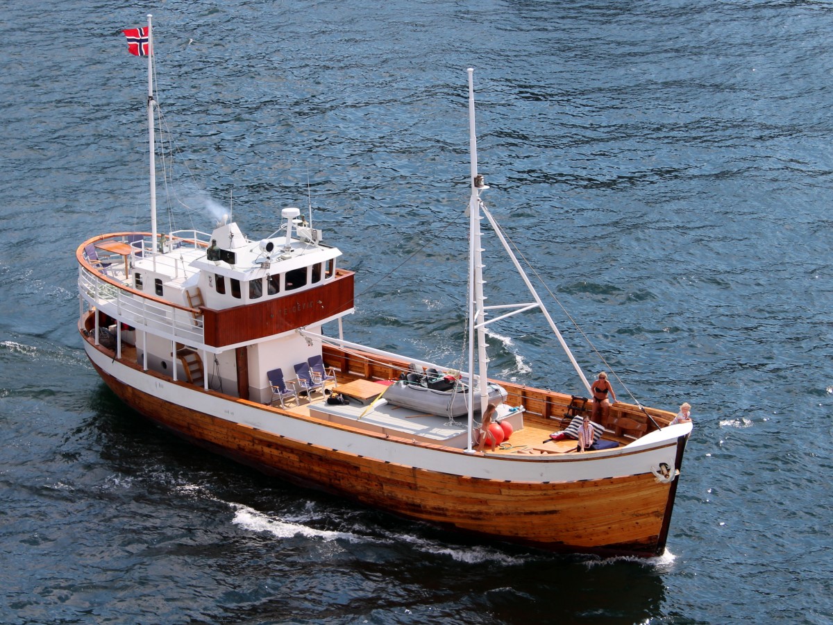 Die Teigevik am 26.07.2014 im Hafen von Bergen.