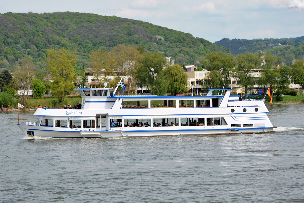 FGS  Goldstück  auf dem Rhein bei Bad Breisig - 02.05.2015