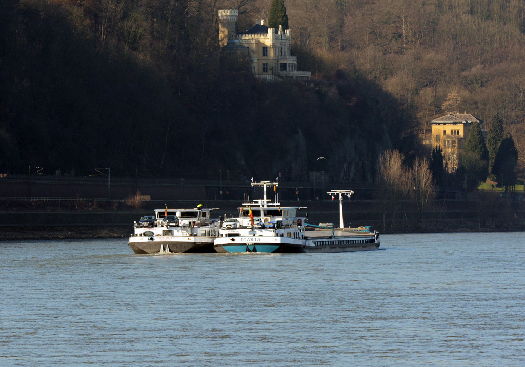 GMS  Icara  und GMS  Porto Bella  als Päckchen auf dem Rhein bei Remagen - 07.02.2015