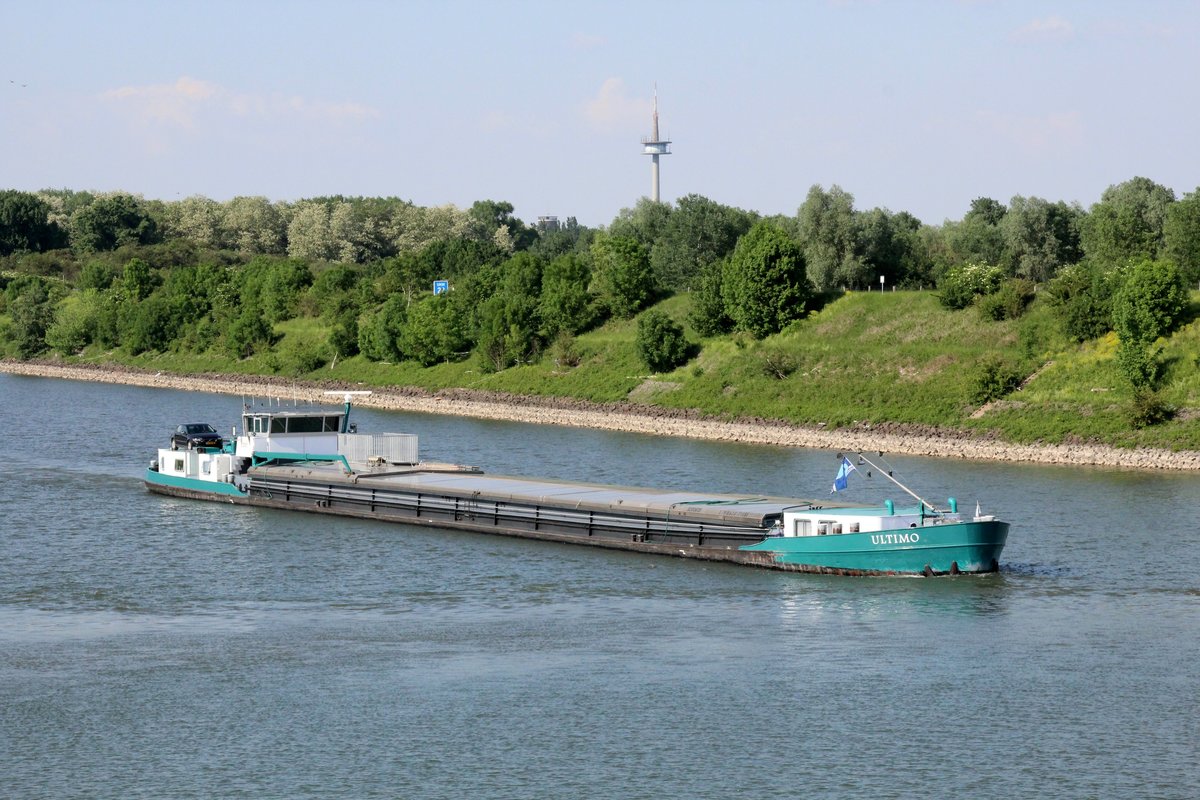 GMS Ultimo (02006131 , 79 x 8,20m) am 14.05.2018 im Wesel-Datteln-Kanal zu Berg zur Schleuse Friedrichsfeld.