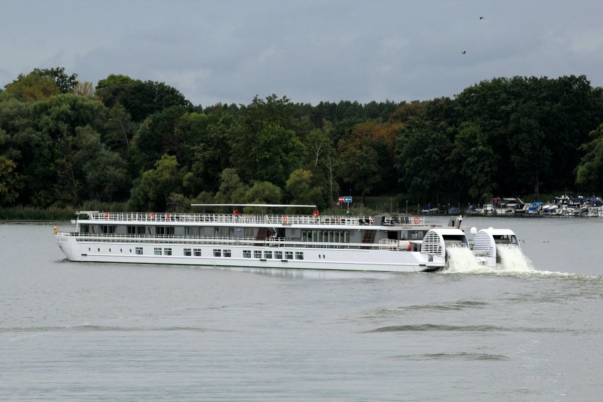 KFGS Elbe Princesse (01840744 , 95 x 10,50m) am 13.09.2018 im Wendsee / Elbe-Havelkanal mit Fahrtrichtung Schleuse Wusterwitz , an dieser war dann  Feierabend  / Schleuse gesperrt.
