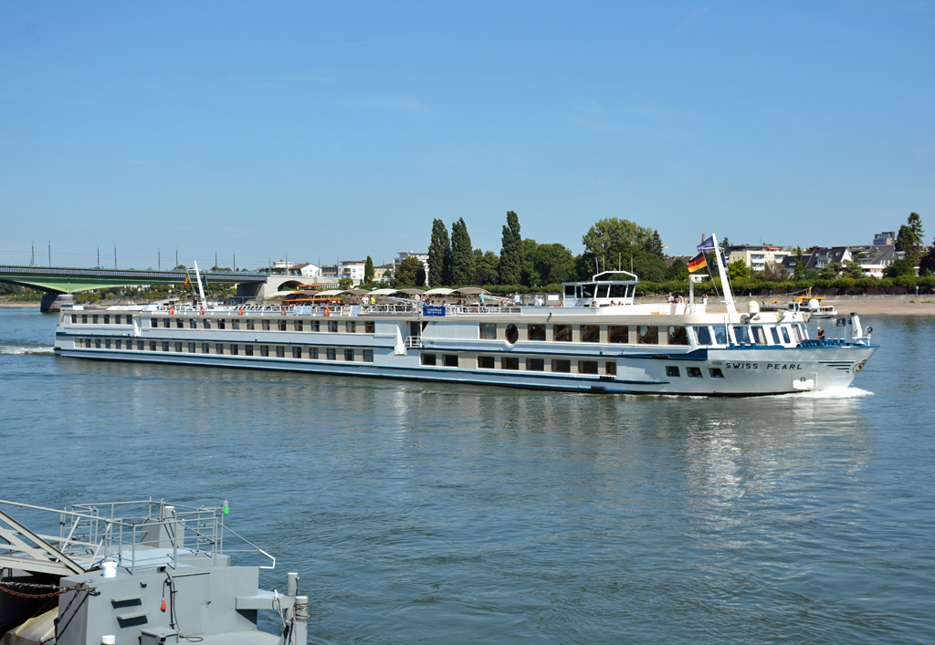 KFGS Swiss Pearl auf dem Rhein in Bonn - 07.09.2016