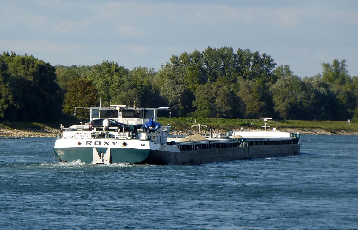 KV  Roxy I , rheinabwrts bei Plittersdorf, Baujahr 2006, Tonnage 2833t, Heimathafen in Belgien, Sept.2015