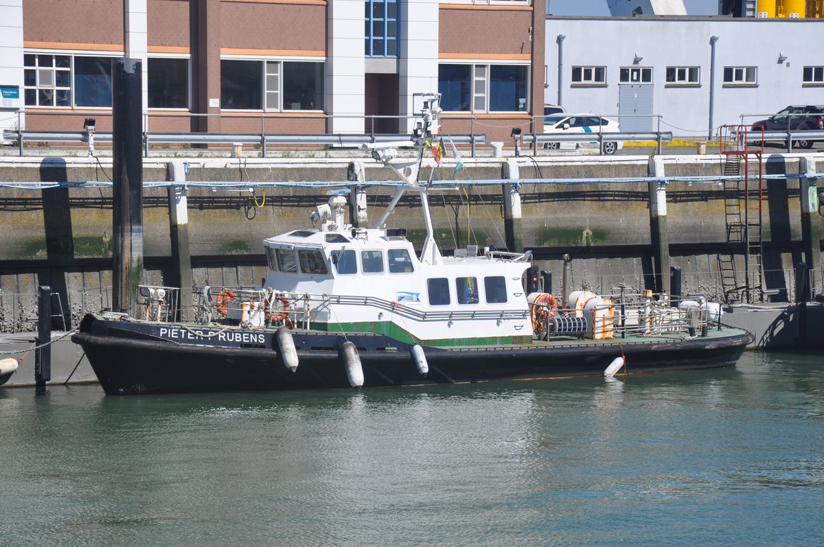 Lotsenboot Pieter P Rubens aufgenommen 15.07.2016 im Hafen von Oostende 