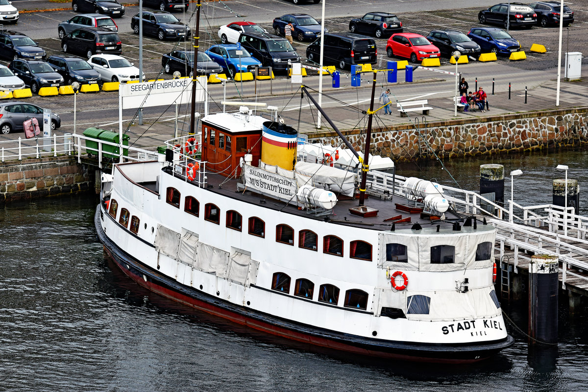 Museumsschiff / Salonmotorschiff MS Stadt Kiel (Baujahr 1934) im Hafen von Kiel. Aufnahme vom 23.08.2016