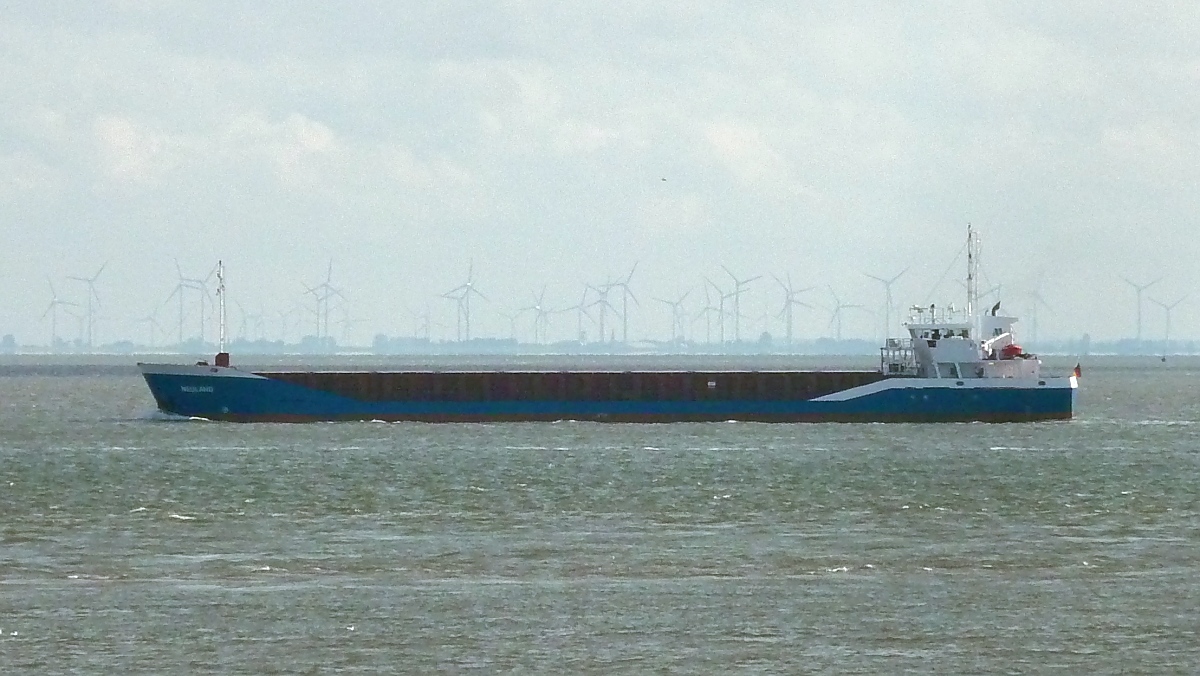Stückgutschiff  Neuland  in Cuxhaven, 10.9.2015
