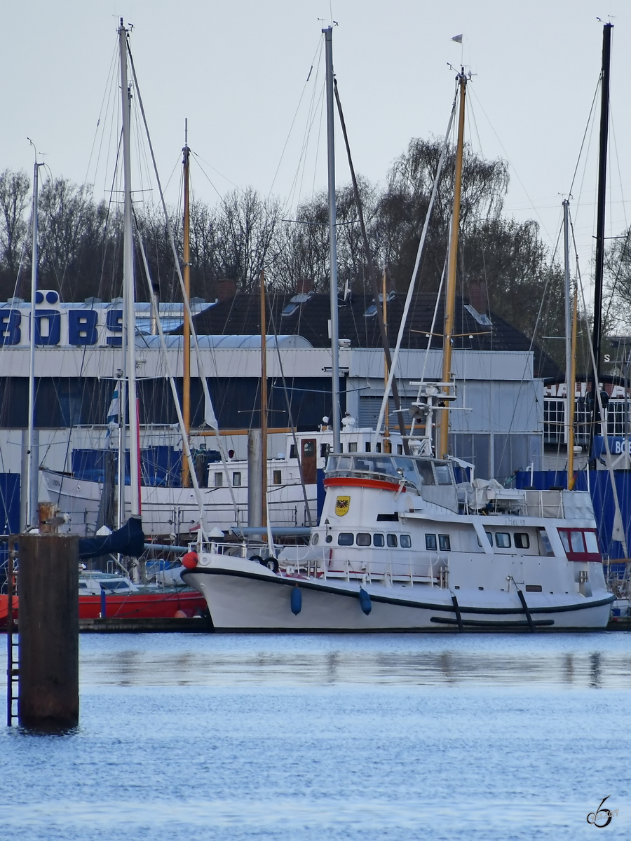 THeuss ist einer von vier ehemaligen Seenotkreuzern der 23,2-Meter-Klasse. (Travemünde, April 2019)