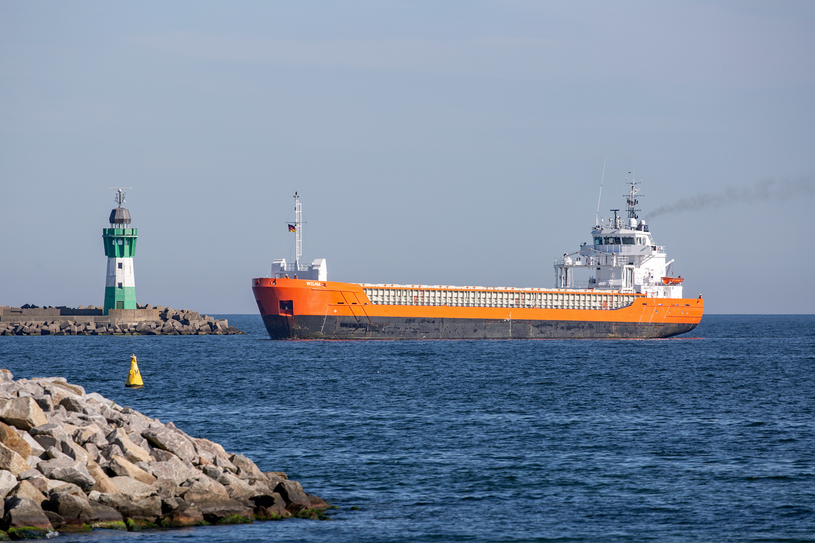 General Cargo Ship WILMA (IMO 9462744)  einlaufend in den Hafen von Sassnitz Mukran. - 05.09.2023
