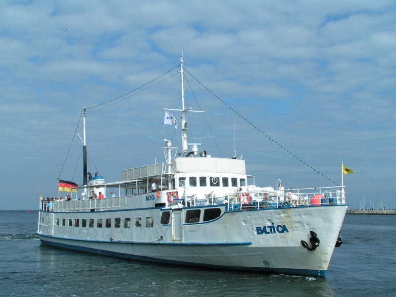  MS Baltica kehrt nach einer  Mini-Ostseekreuzfahrt  wieder in den Hafen zurck; 070902