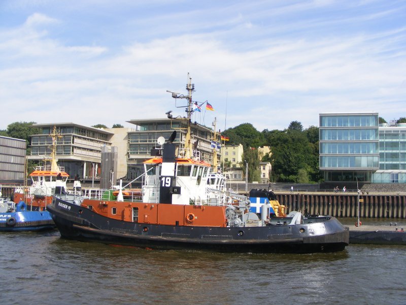 Bugsier 19 im Hamburger Hafen in Sommer 2008