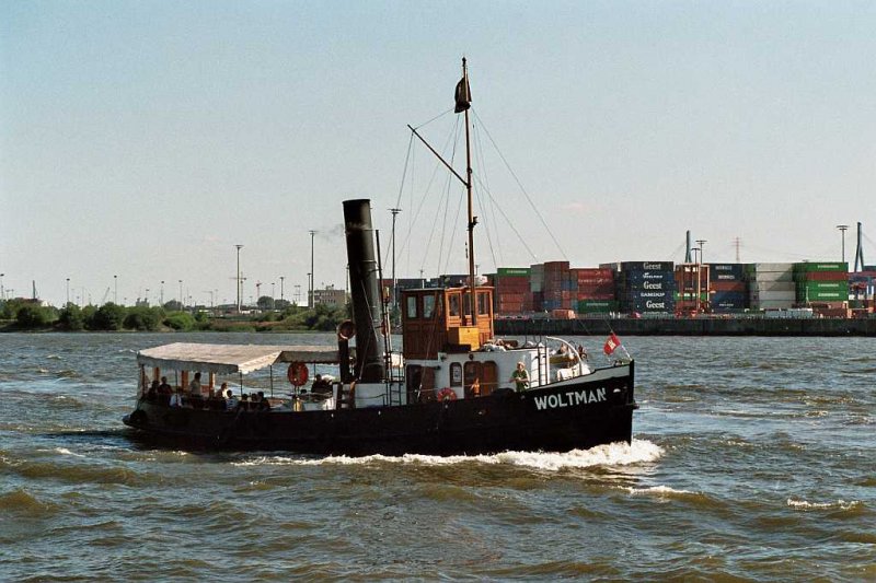 Woltmann im Hafen Hamburg  