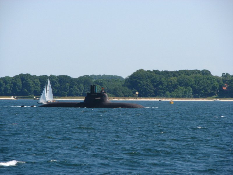 Ein U-Boot der Klasse 212 A mit Brennstoffzelle auf Test-oder bungsfahrt in der Eckernfrder Bucht.07.06.08.