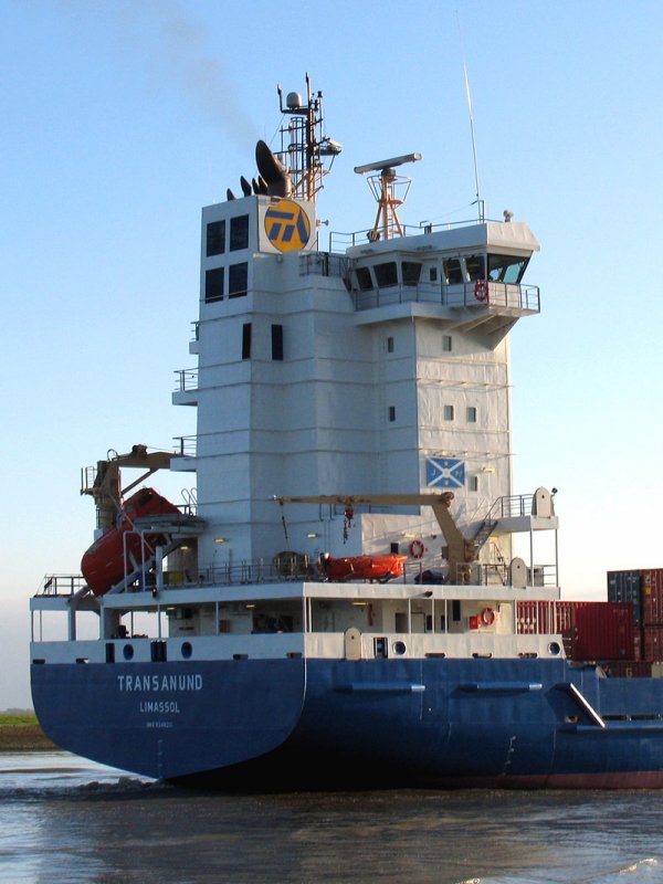 Heck vom Containerschiff TRANSANUND Hh Limassol/Zypern, (ex ASTROSPRINTER, Niederlande), IMO-Nr. 9349215; Baujahr 2007; Lnge: 146m, Breite: 20m; 06.10.2008
