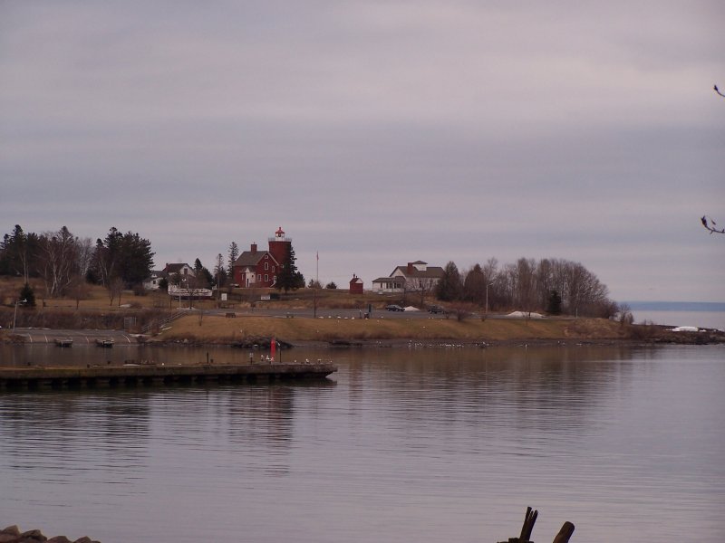 Kleiner Leuchturm im Hafen von Two Harbors am 02.01.2004 am Lake Superior(Minnessota). Der Leuchtturm wird als kleines Hotel benutzt (sehr spartanisch und klein).