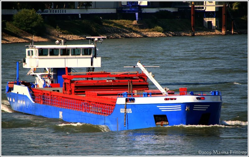 RMS Aquarius IMO 9143582 (Klaipėda/Litauen) Ex Warber auf dem Rhein bei Duisburg-Homberg. Detailinfos: http://www.rheinmaas.de/Aquarius.pdf