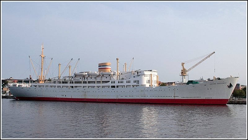 1951 wurde dieses 153,7 m lange Schiff unter dem Namen