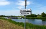 GMS REGINA ENI 04020980, unterwegs von der Lbeck Bssauer ELK-Schleuse nach Lauenburg...
Aufgenommen: 26.5.2012
