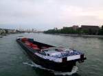 PHILOS ist in den frhen Morgenstunden mit Containern in Basel eingetroffen; 080901