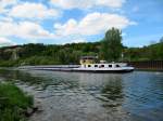 MS Sequana , 02319546 , hat am 03.05.2012 die Schleuse Bad Abbach passiert und fhrt nun die Donau zu Tal Ri. Regensburg.