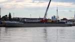 Die Sira-M am 27.09.2013 im Hafen von Bremerhaven. Sie ist 80m lang und 10m breit.