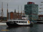 SCHWENTINE (ENI 04806010) (HH 4561 G) am 25.6.2008 im Kieler Hafen / 
Hafenfährschiff / SKF, Schlepp- und Fährgesellschaft Kiel mbH / Lüa 26,0 m, B 7,55 m, Tg 1,7 m / 2 Volvo-Diesel, ges. 566 kW, 2 Schottel-Propeller, 10 kn / 2007 bei SSB Oortkaten /Hamburg / 200 Pass. /
