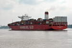 Cap San Artemissio  Containerschiff, Rederei Hamburg Sd, Heimathafen  Singapore  IMO: 9633939 Baujahr: 2014, Teu: 9814, Lnge 333,20 m, Breite 48,20 m. Beobachtet in Wedel einlaufend am 25.09.17.