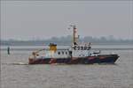 . Lotsenschiff „PILOT WESERLOTSE“ ist auf der Weser nahe Bremerhaven unterwegs um einen Lotsen zu einem Schiff zu bringen, welcher dieses ber die Weser zu seinem Bestimmungsort leitet.  09.04.2018  (Hans)
