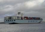  COSCO NINGBO  
Passiert Lhe, Kurs Hamburg 25.02.2012
overall length (m): 350 
overall beam (m): 42,8 
maximum draught (m): 14,5 
maximum TEU capacity: 9469 
container capacity at 14t (TEU): 6480 
reefer containers (TEU): 700 
deadweight (ton): 107.277 

