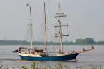 ANTIGUA  Segel-Traditionsschiff    Lühe  05.05.2014