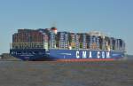 ,,CMA CGM Bougainville`` Containerschiff IMO: 9702144 Heimathafen Marseille, befindet sich nun endlich am 11.10, Erstanlauf auf den Weg nach Hamburg. Baujahr: 2015,  BRZ: 175688,  DWT: 186000 t,  Lnge: 400.00 m,  Breite: 54.00 m,  Tiefgang: 16.00 m,  Maschinenleistung: 67100 KW,  Container: 18.000 TEU,  Geschwindigkeit: 23.50 kn.  Grtes Schiff unter Franzsischer Flagge wurde die CMA CGM BOUGAINVILLE am 25. August ausgeliefert.  Mit ihren knapp 400 m Lnge - etwa 4 Fuballfeldern Ende zu Ende - und 54 Metern Breite, dieser Riese der Meere und ihrer auergewhnlichen Abmessungen, verfgt ber eine Kapazitt von 18.000 TEU. Fotografiert am 11.10.2015 bei Lhe Richtung Hamburg